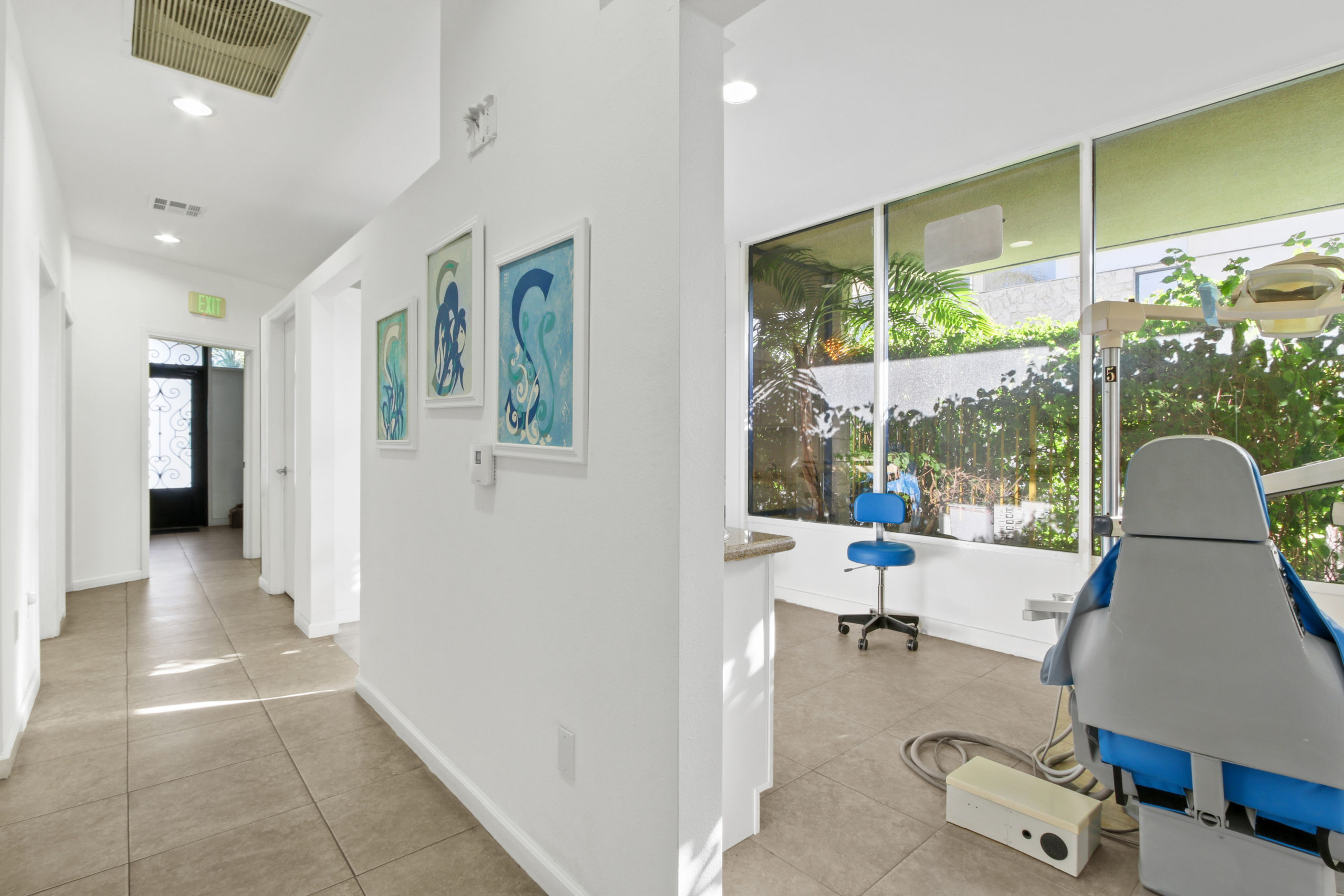 Operatories-in-Woodland Hills